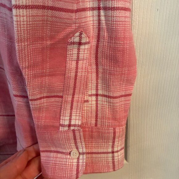 Old Navy "the Boyfriend Shirt" Pink Flannel Shirt - EUC - Picture 7 of 9